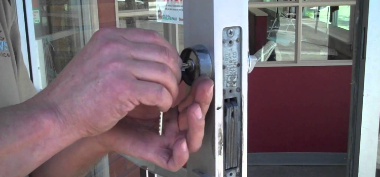 commercial door lock repair Rancho Calaveras